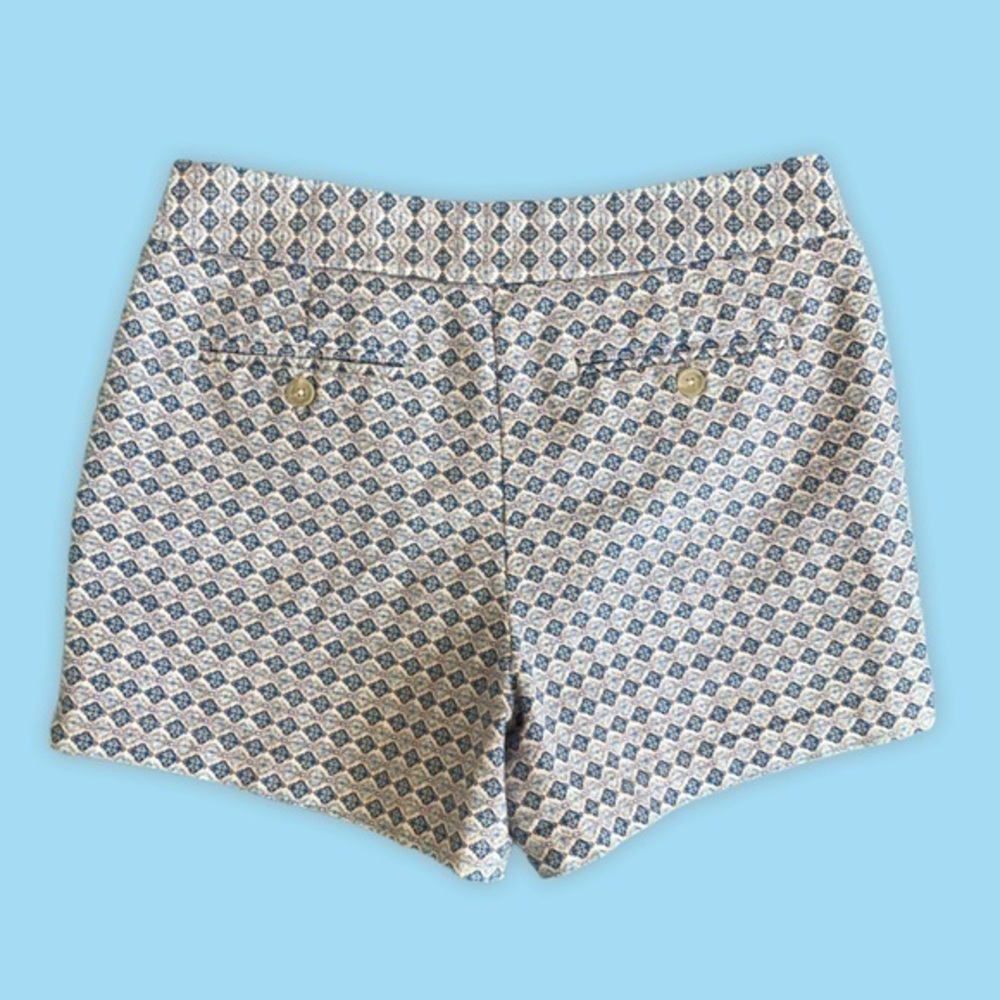 Slit pocket shorts